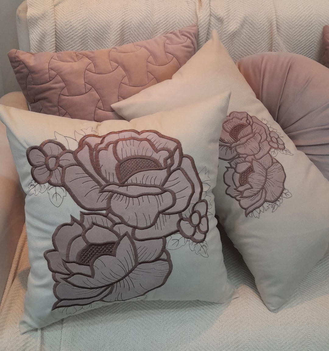 Matriz de bordado flores em aplique para almofadas - Imagem 5